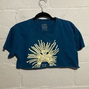 Selva Cropped “Mascara De Oro Precolombina” Mask Graphic Tee - Size M